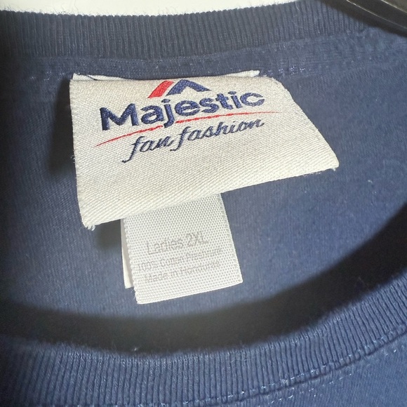 MAJESTIC Seahawks Fan Fashion Tee - size 2XL 💚💙💚 - Picture 2 of 4